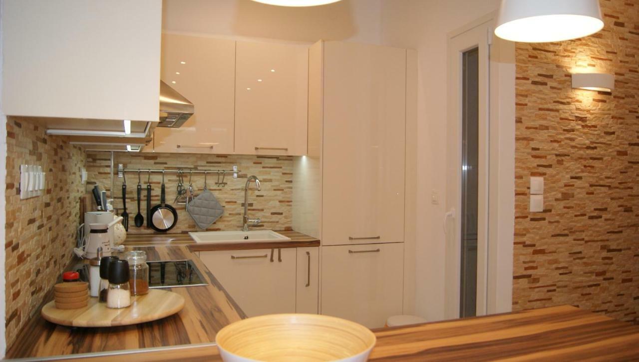Brand New Luxury Apartment Thessaloniki Exterior photo
